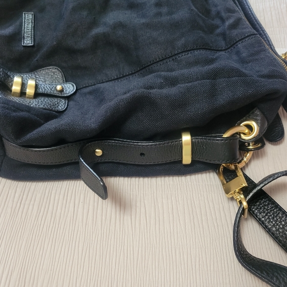 BCBGMaxAzria Black Linen Hobo Bag with Gold Hardware - Picture 12 of 16